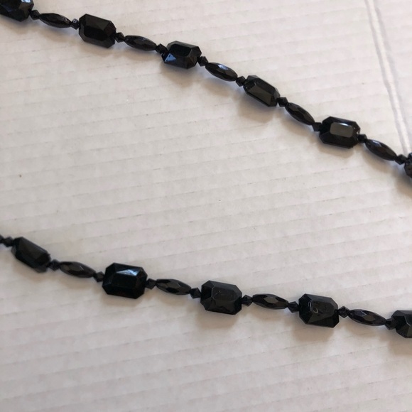 Vtg Black Faceted Flapper Length Necklace - Picture 5 of 12